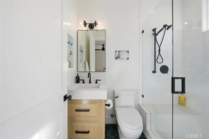 2848 Carob, Newport Beach, California 92660