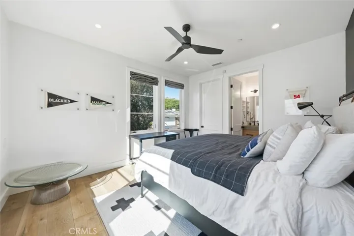 2848 Carob, Newport Beach, California 92660