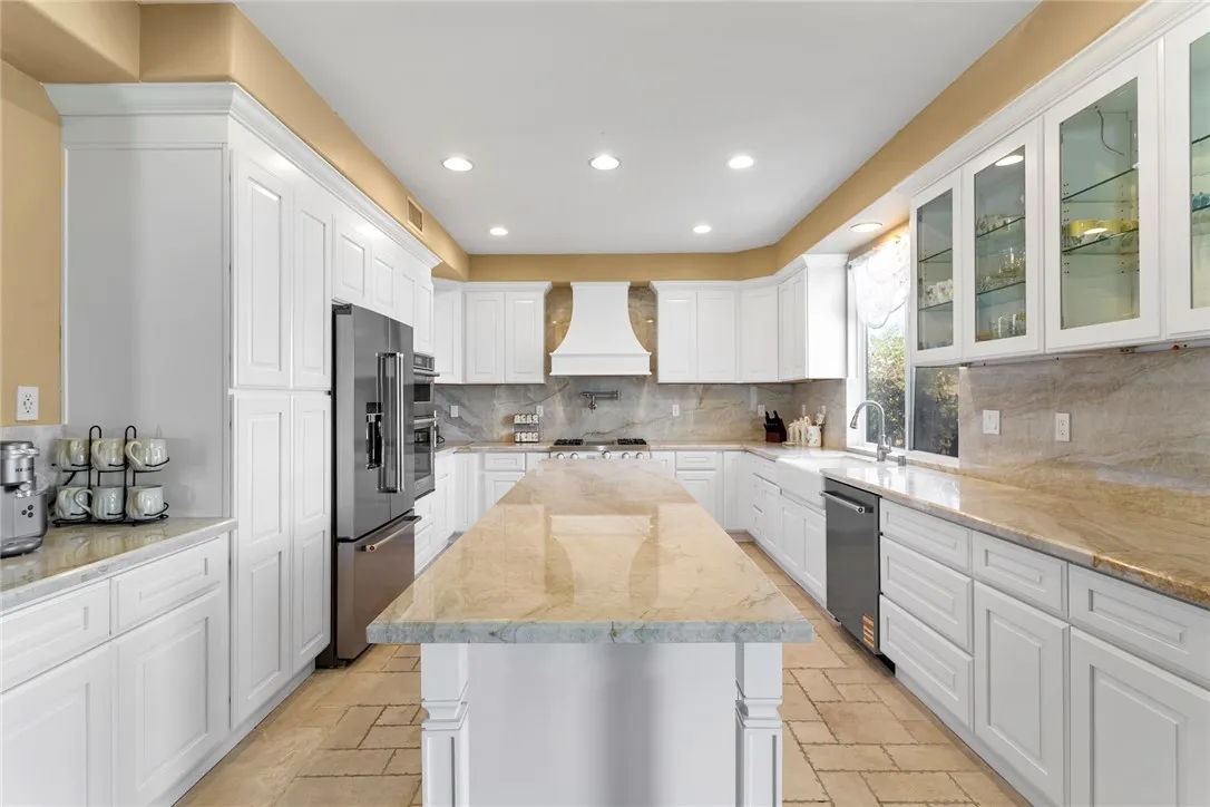 26403 Ocasey Place, Stevenson Ranch, California 91381 home-pic-5