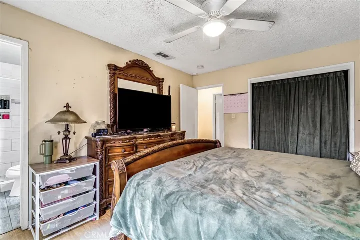 3849 N Stanford, Fresno, California 93727