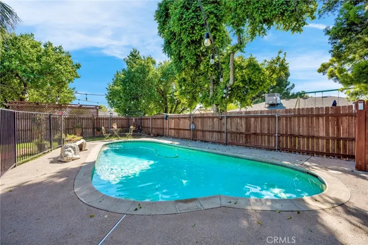 3849 N Stanford, Fresno, California 93727