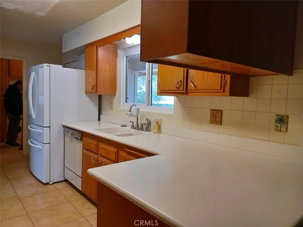 28751 Bradley, Menifee, California 92586 home-pic-4