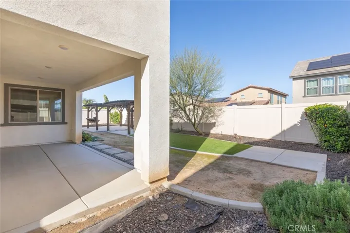 31110 Calle Sagres, Winchester, California 92596