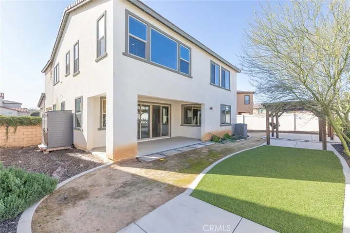 31110 Calle Sagres, Winchester, California 92596
