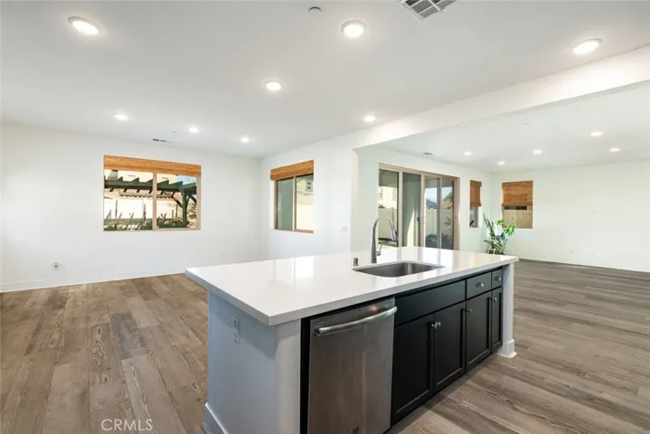 31110 Calle Sagres, Winchester, California 92596