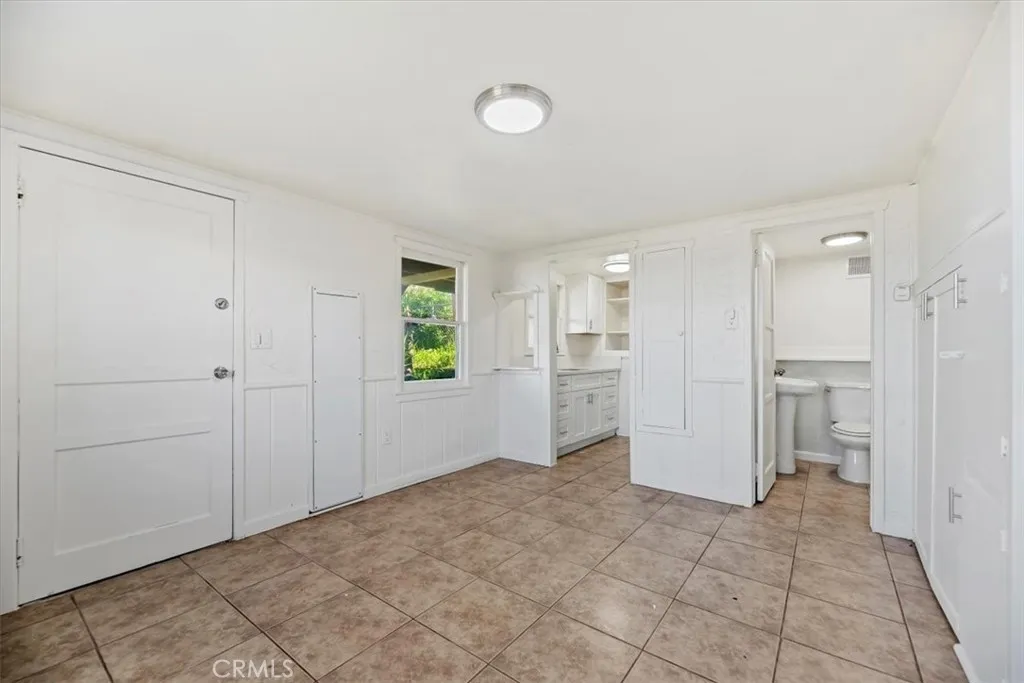 Lower Unit