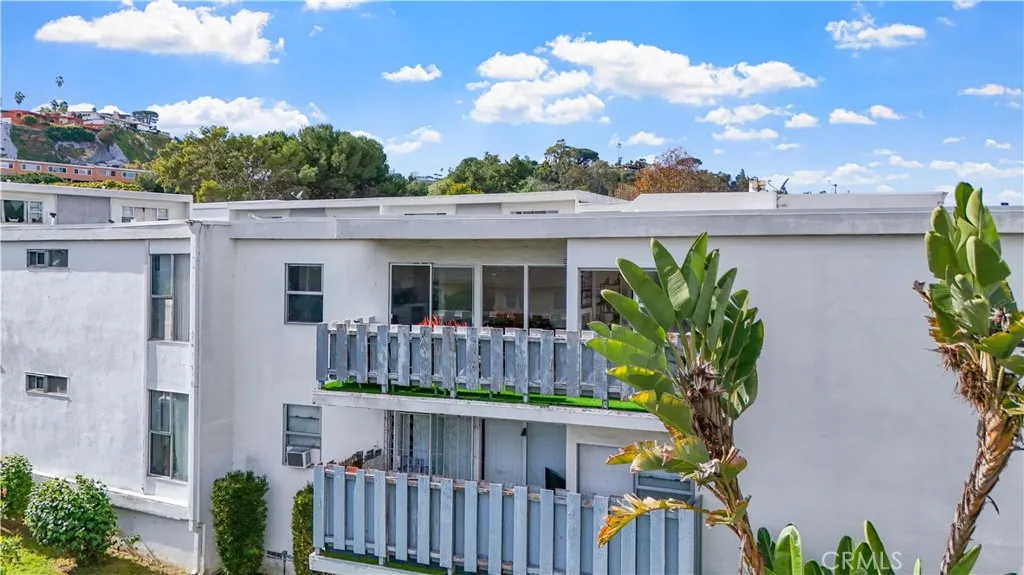4065 Ursula 6, Los Angeles, California 90008 home-pic-4