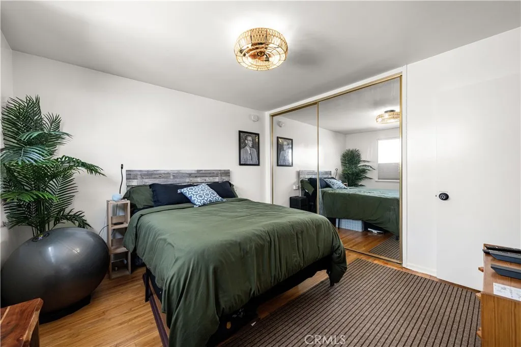 4065 Ursula 6, Los Angeles, California 90008 home-pic-25