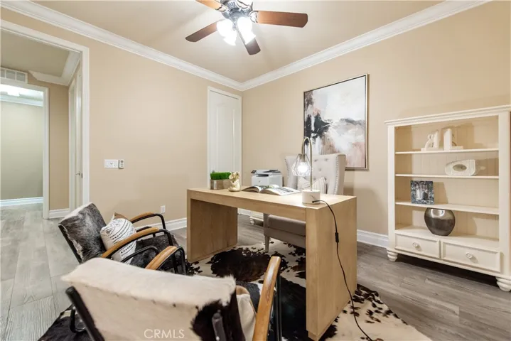 Bedroom#5/office