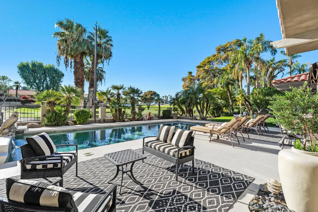 42515 Castle Harbor Court, Bermuda Dunes, California 92203 home-pic-33
