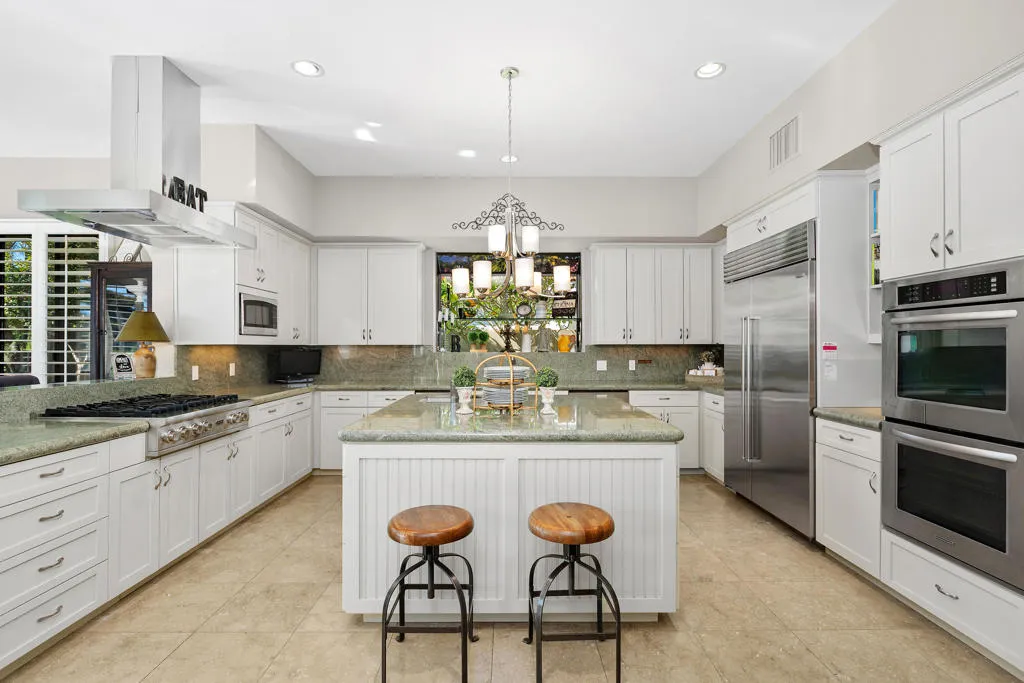 42515 Castle Harbor Court, Bermuda Dunes, California 92203 home-pic-14