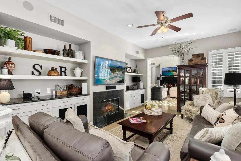 42515 Castle Harbor Court, Bermuda Dunes, California 92203 home-pic-12