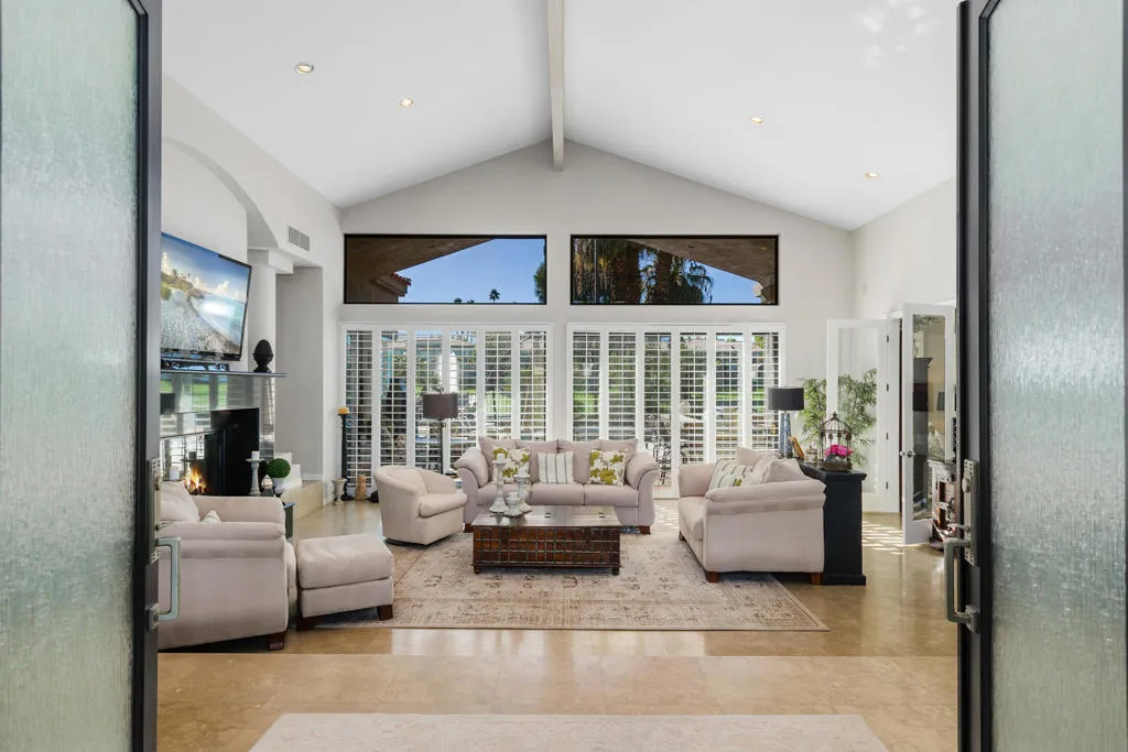 42515 Castle Harbor Court, Bermuda Dunes, California 92203 home-pic-7