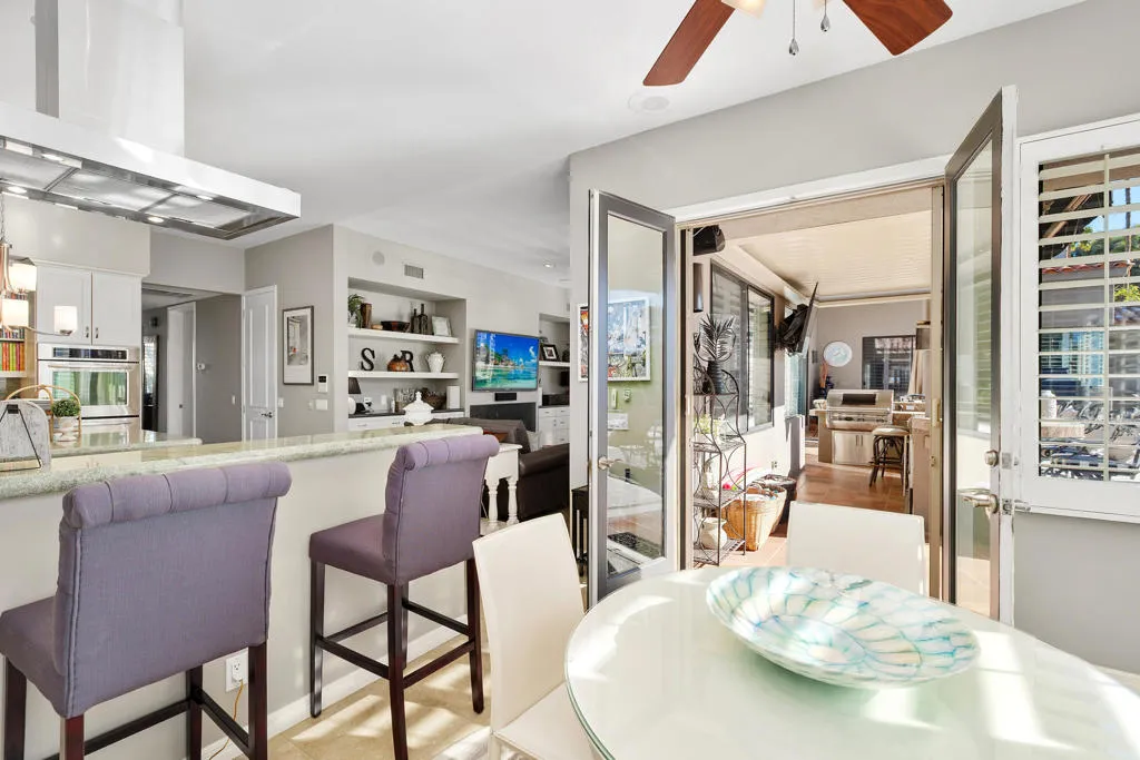 42515 Castle Harbor Court, Bermuda Dunes, California 92203 home-pic-16