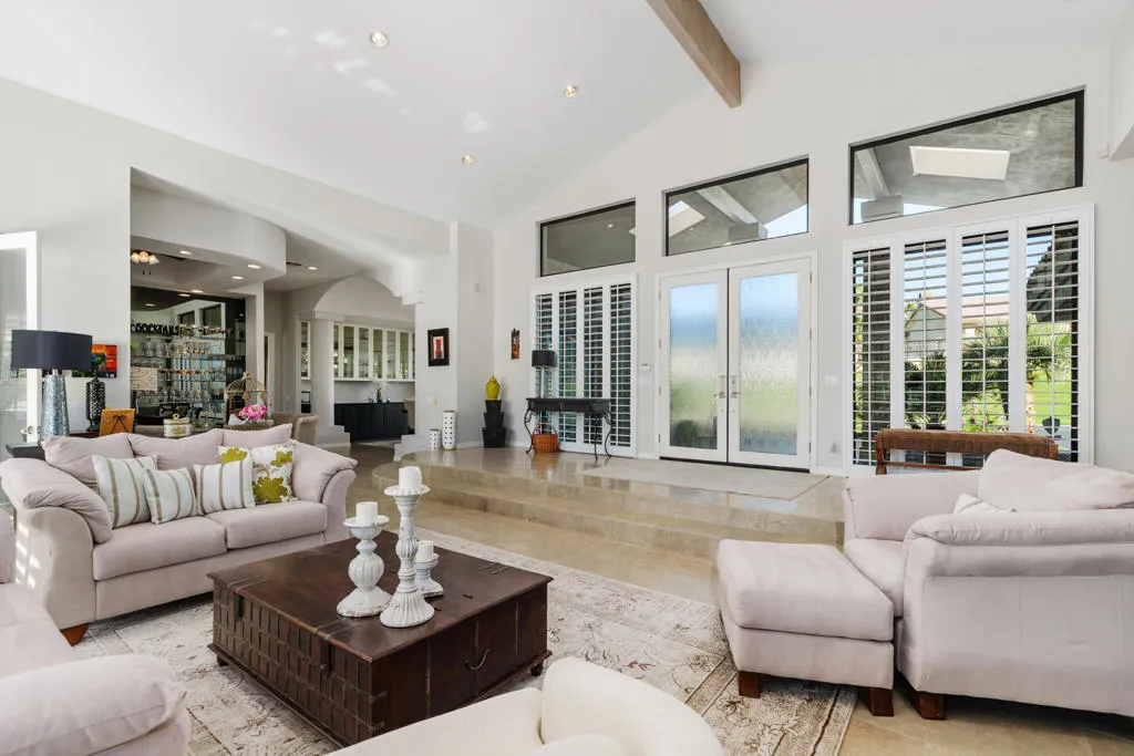 42515 Castle Harbor Court, Bermuda Dunes, California 92203 home-pic-9