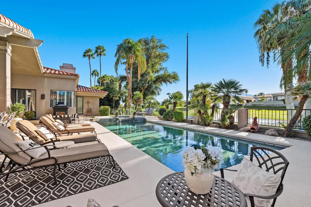 42515 Castle Harbor Court, Bermuda Dunes, California 92203 home-pic-35