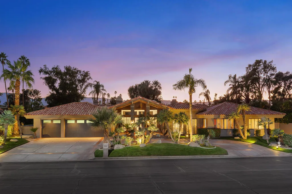42515 Castle Harbor Court, Bermuda Dunes, California 92203 home-pic-2