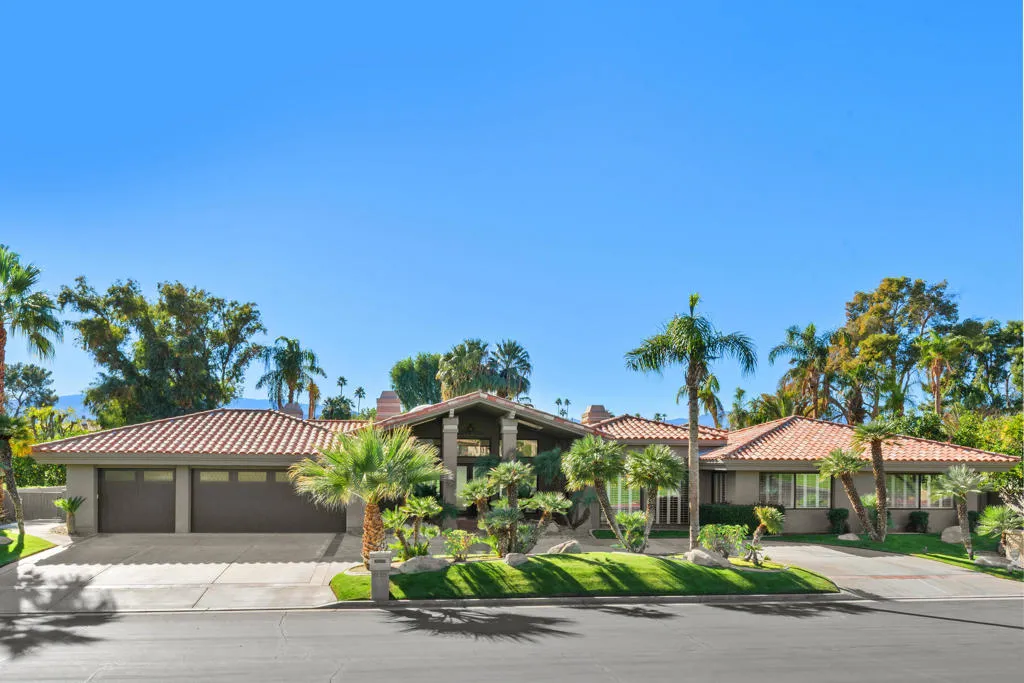 42515 Castle Harbor Court, Bermuda Dunes, California 92203 home-pic-4