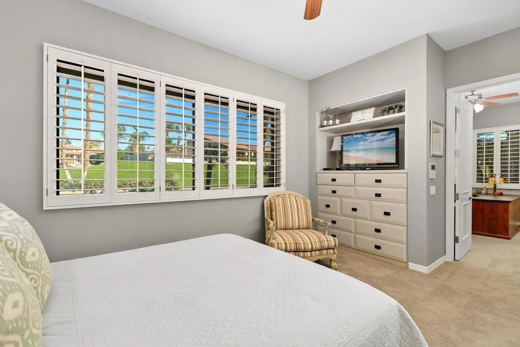42515 Castle Harbor Court, Bermuda Dunes, California 92203 home-pic-20