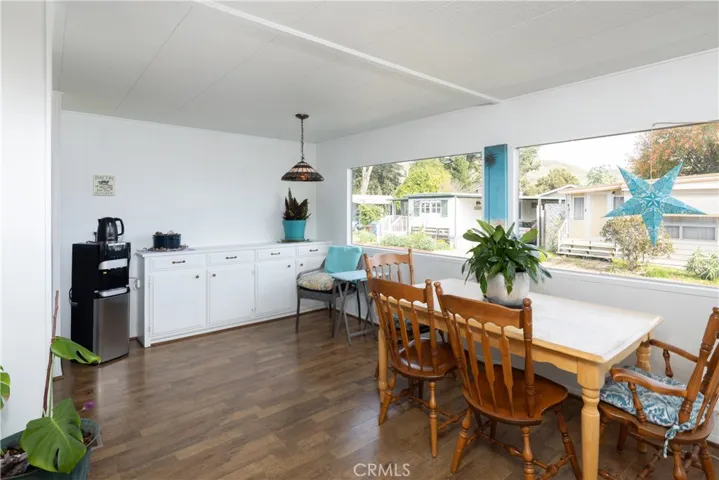 While eating breakfast, lunch or dinner enjoy gazing out the two large front windows.