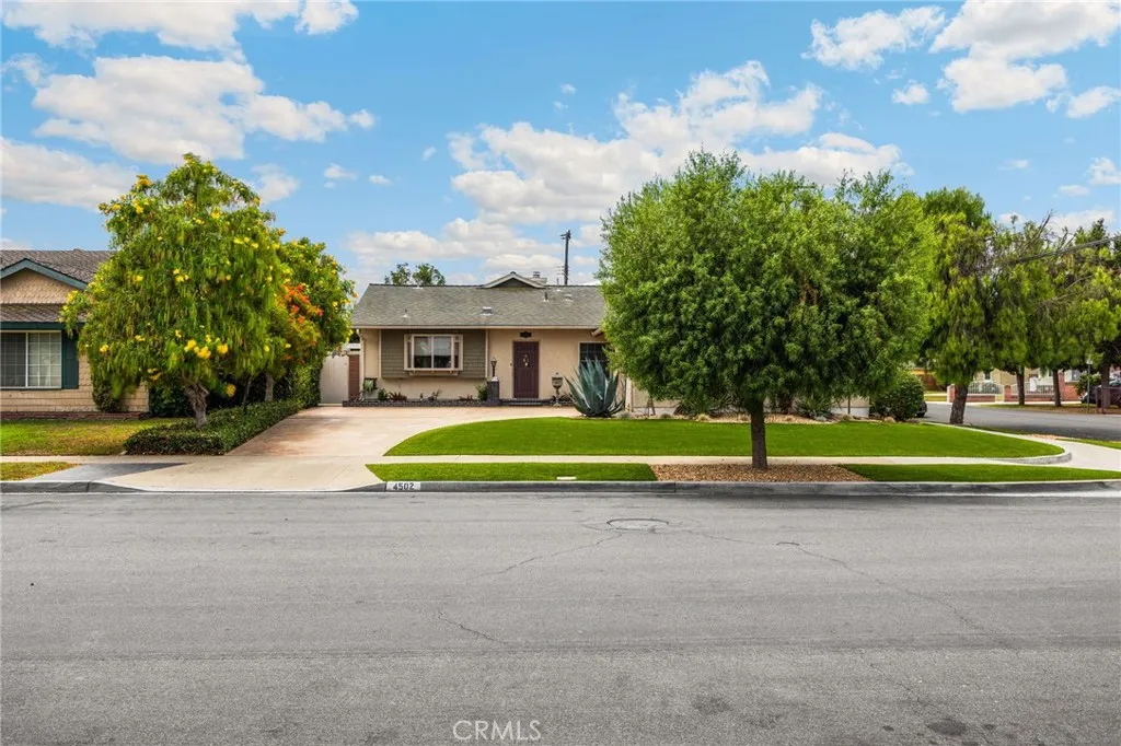 4502 Petite Lane, Cypress, California 90630 home-pic-1