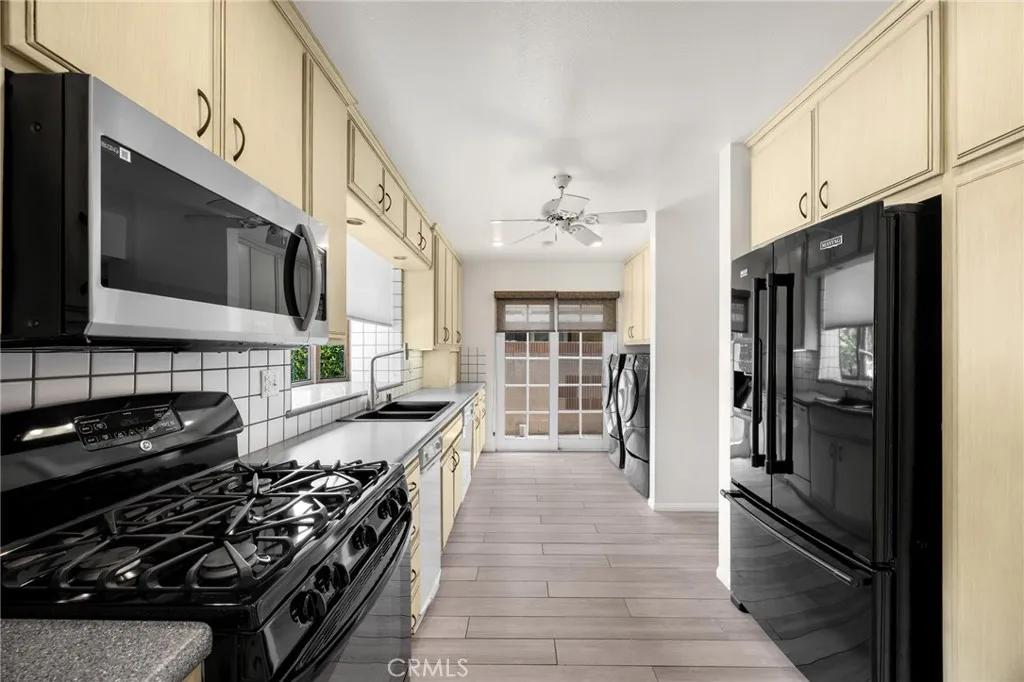 4502 Petite Lane, Cypress, California 90630 home-pic-3