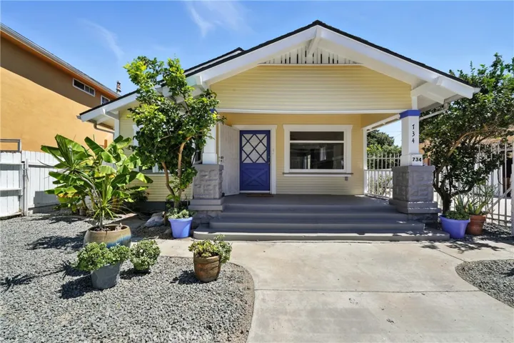 732 Saint Louis Avenue, Long Beach, California 90804