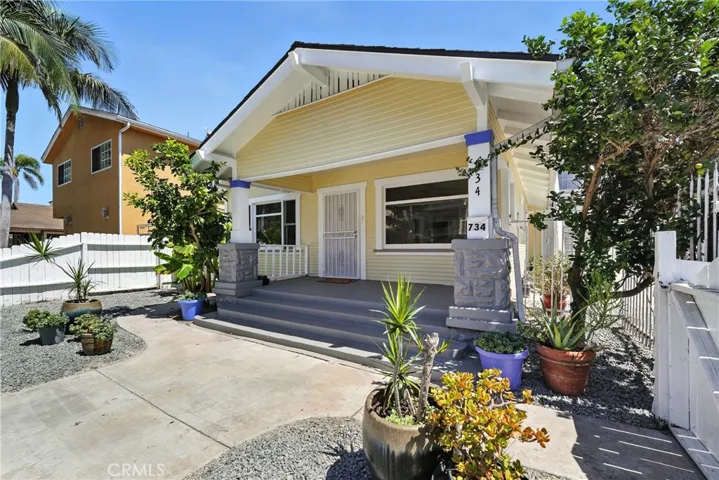 732 Saint Louis Avenue, Long Beach, California 90804