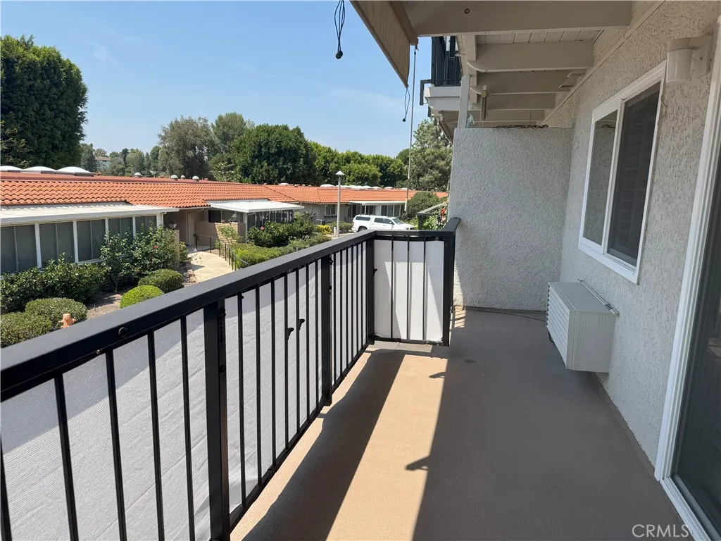 3300 Via Carrizo A, Laguna Woods, California 92637 home-pic-23