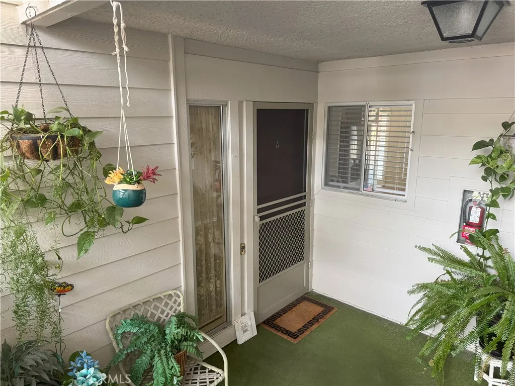 3300 Via Carrizo A, Laguna Woods, California 92637 home-pic-4