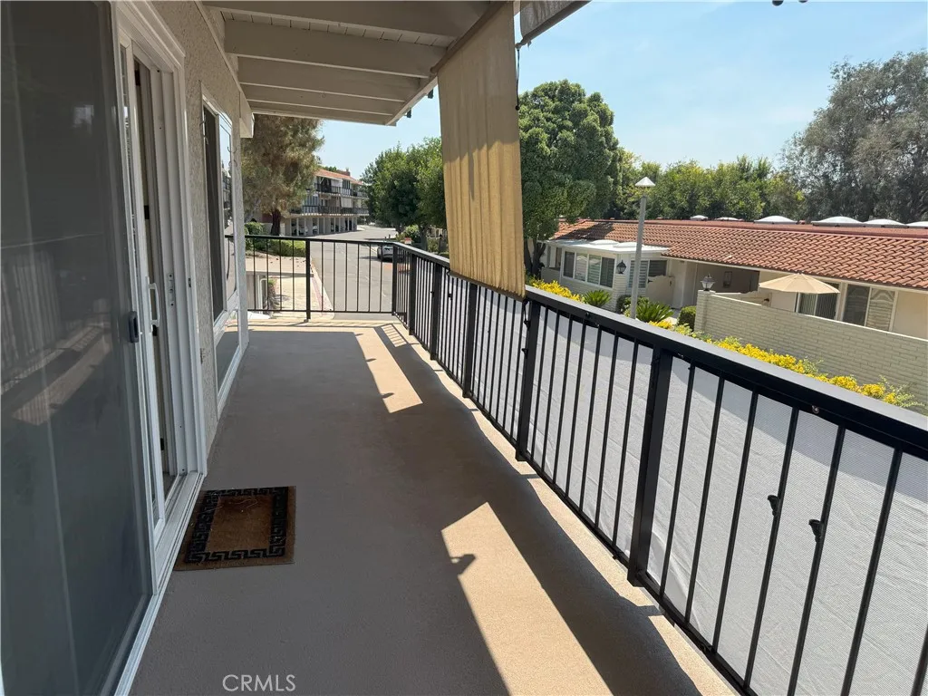 3300 Via Carrizo A, Laguna Woods, California 92637 home-pic-22