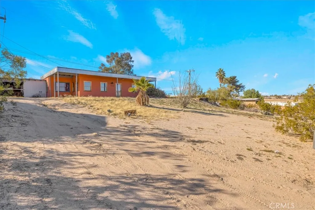 6572 Bullion, 29 Palms, California 92277 home-pic-38