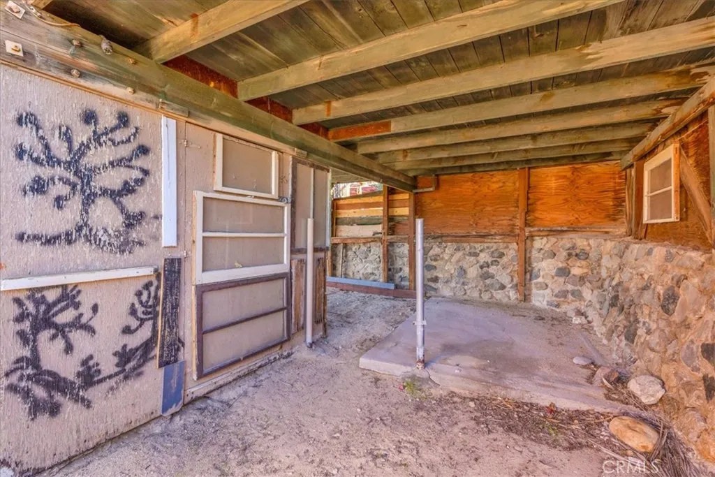 6572 Bullion, 29 Palms, California 92277 home-pic-37
