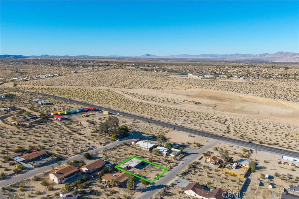 6572 Bullion, 29 Palms, California 92277 home-pic-44