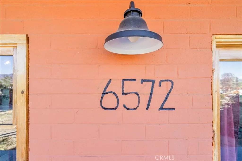 6572 Bullion, 29 Palms, California 92277 home-pic-6
