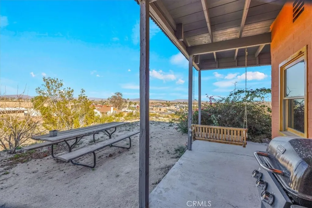 6572 Bullion, 29 Palms, California 92277 home-pic-7