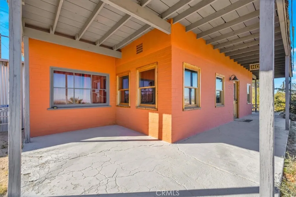 6572 Bullion, 29 Palms, California 92277 home-pic-2