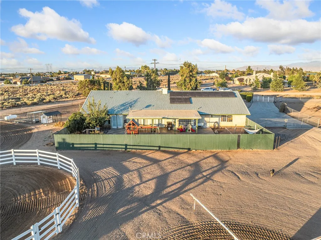 6370 Fremontia Street, Hesperia, California 92344 home-pic-10