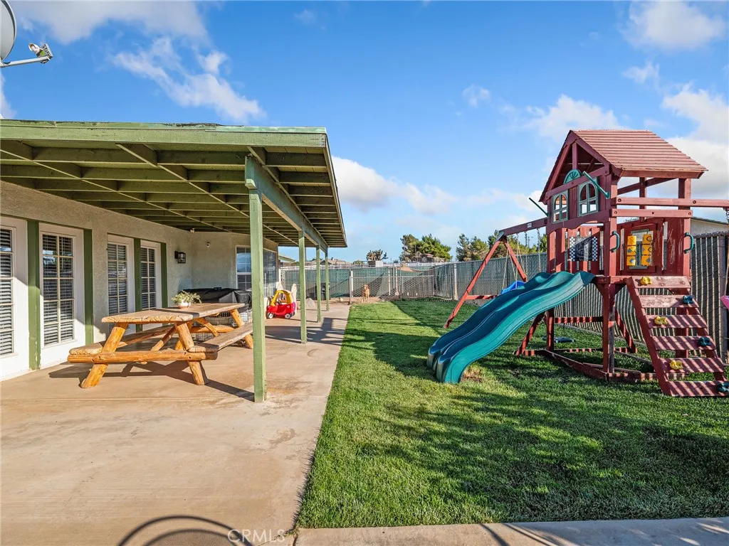 6370 Fremontia Street, Hesperia, California 92344 home-pic-44