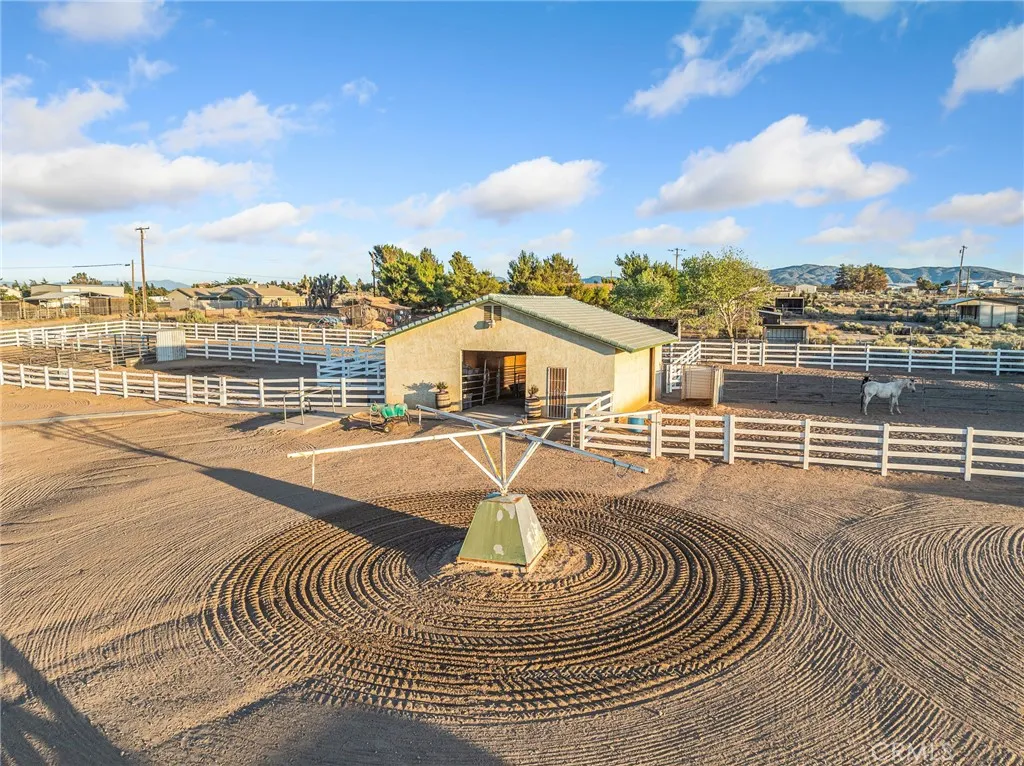 6370 Fremontia Street, Hesperia, California 92344 home-pic-9