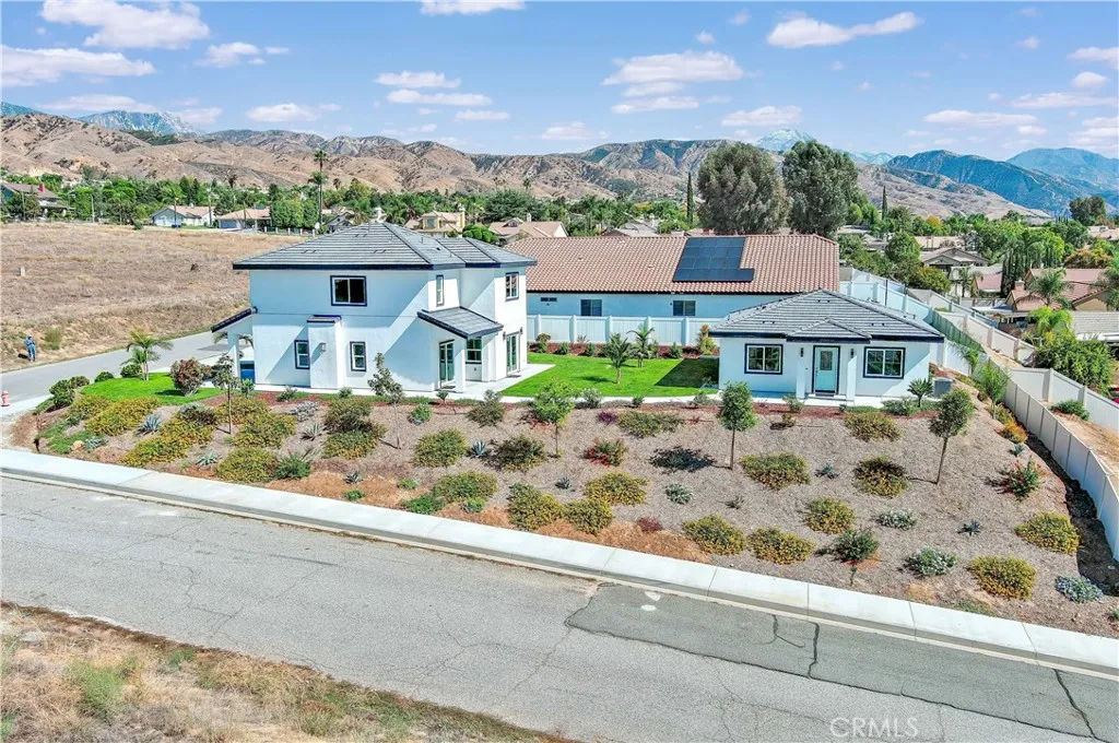 Brand new custom homes in established neighborhood with NO HOA and fabulous views!