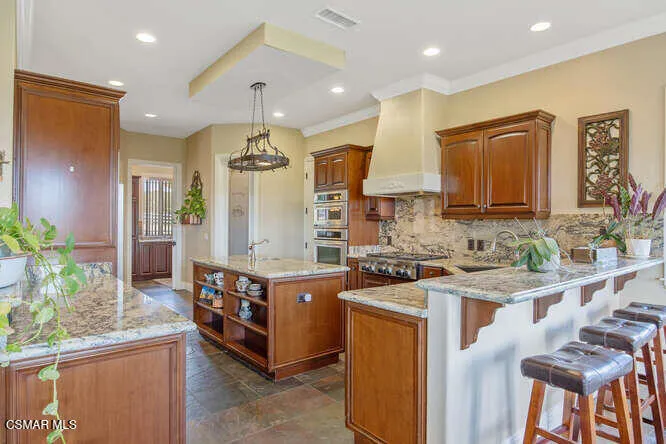 39860 86th St W Leona Valley-small-019-0