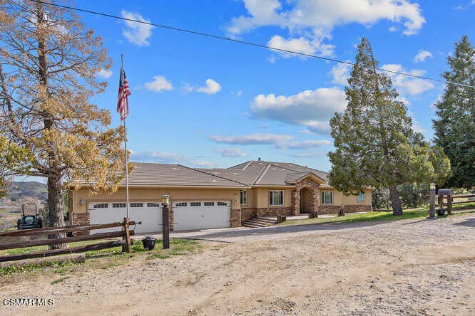 39860 86th St W Leona Valley-small-004-0