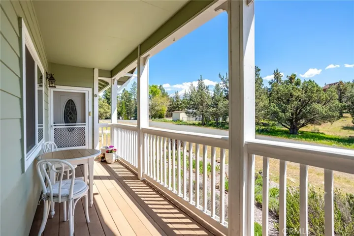 16840 Antler Way, Weed, California 96094