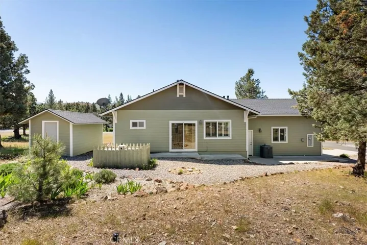 16840 Antler Way, Weed, California 96094