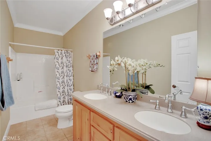 16840 Antler Way, Weed, California 96094