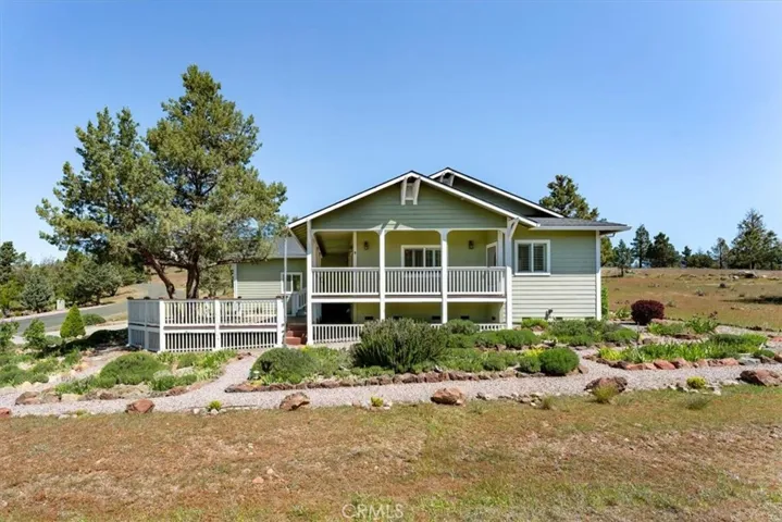 16840 Antler Way, Weed, California 96094