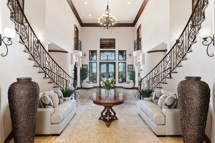 Grand foyer
