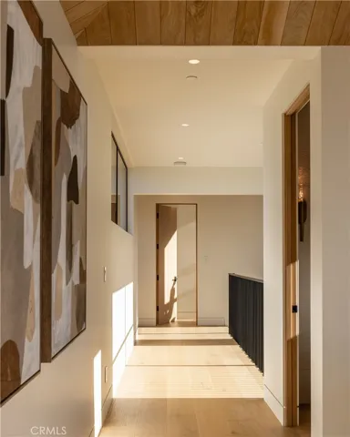 Luxury custom residence at 2100 Windward Ln, Newport Beach inspired by the Four Seasons Cabo San Lucas lifestyle.
 Dover Shores, Newport Beach Orange County California