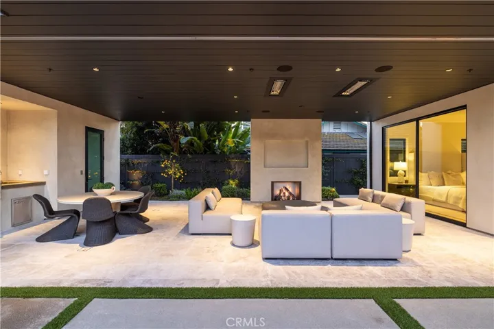 Luxury custom residence at 2100 Windward Ln, Newport Beach inspired by the Four Seasons Cabo San Lucas lifestyle.
 Dover Shores, Newport Beach Orange County California